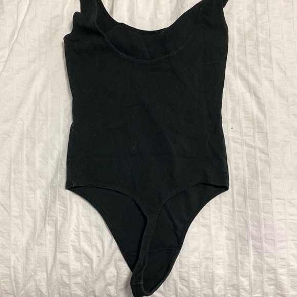 Black aritzia body suit - Picture 2 of 2
